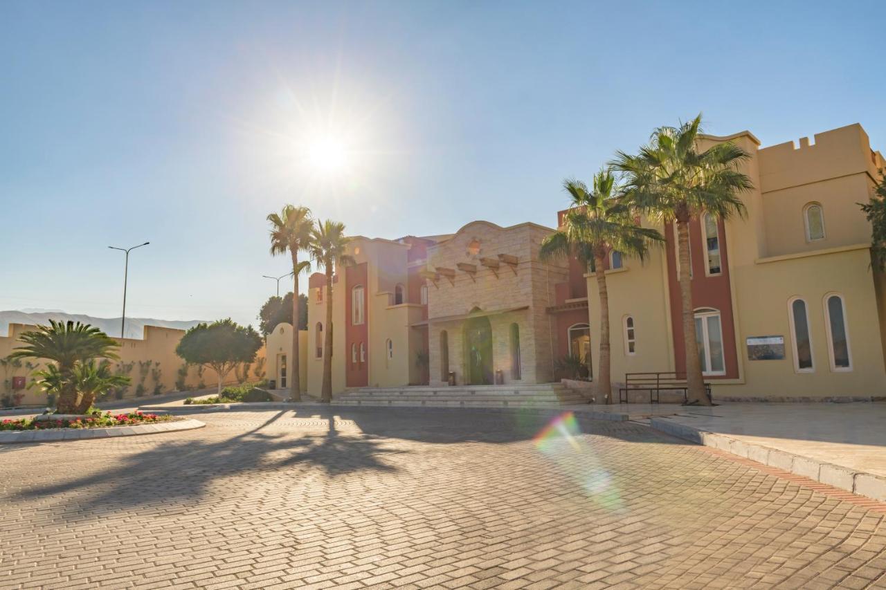 Marina Plaza Hotel Tala Bay Aqaba Esterno foto